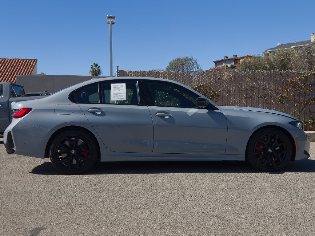 Used 2026 BMW 330i Sedan w/ M Sport Package RWD image 22