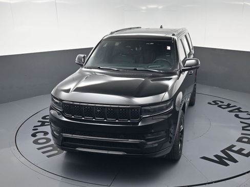 Used 2023 Jeep Grand Wagoneer Series II w/ Quick Order Packagew 28T image 30