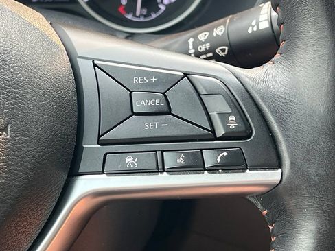 Certified 2021 Nissan Sentra SR FWD image 22