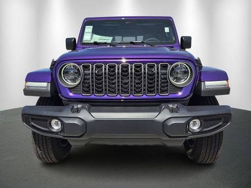 New 2026 Jeep Gladiator Sport image 2