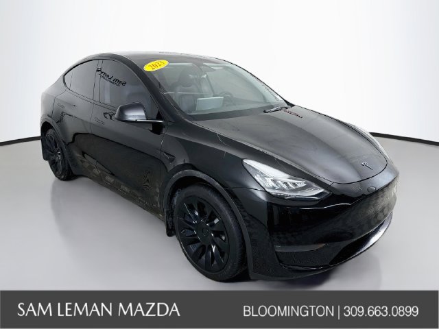 Used 2023 Tesla Model Y Long Range AWD/4WD image 1