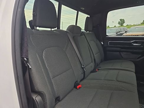 Used 2021 RAM 1500 Big Horn AWD/4WD image 98