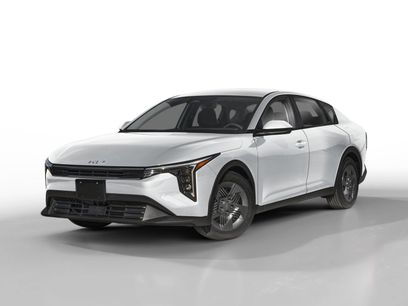 New 2025 Kia K4 LXS