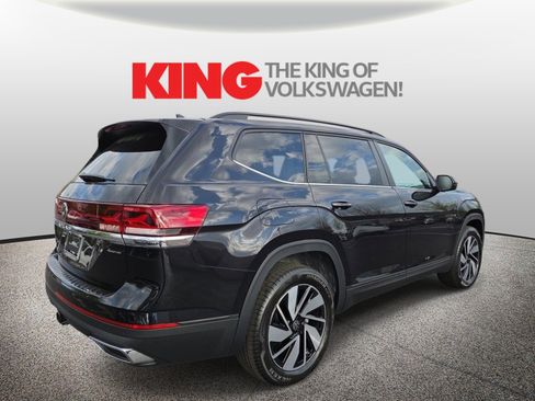 New 2026 Volkswagen Atlas SE image 3