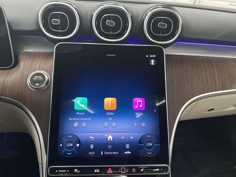 Used 2025 Mercedes-Benz C 300 Sedan image 13