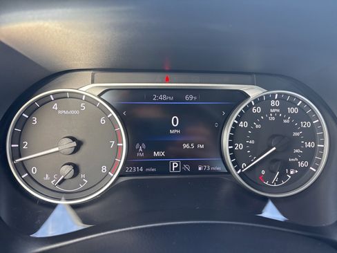 Used 2025 Nissan Sentra SV image 11