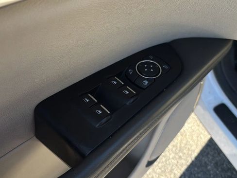 Used 2018 Lincoln MKX Reserve w/ Driver Assistance Package image 10