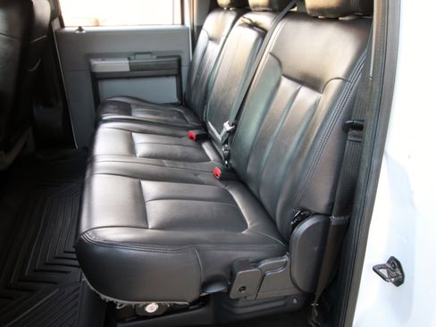 Used 2015 Ford F350 XLT w/ XLT Value Package image 46