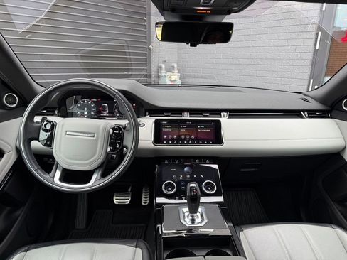 Used 2020 Land Rover Range Rover Evoque First Edition image 30
