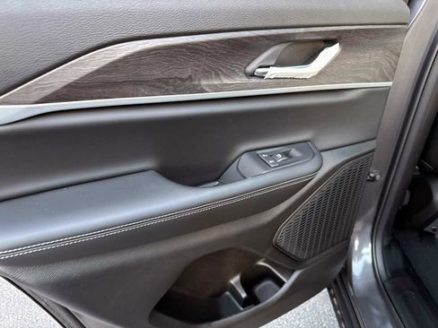 New 2025 Jeep Grand Cherokee Limited image 6