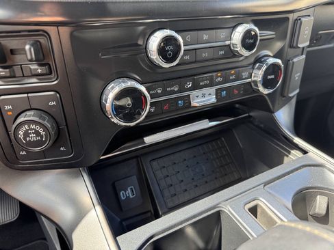 Used 2024 Ford F150 Lariat w/ Equipment Group 502A High AWD/4WD image 11