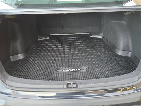 Used 2020 Toyota Corolla XSE image 14