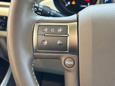 Used 2019 Lexus GX 460 Premium w/ Premium Package AWD/4WD image 31