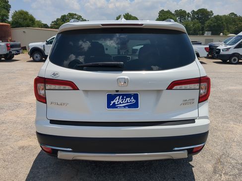 Used 2020 Honda Pilot Elite image 4