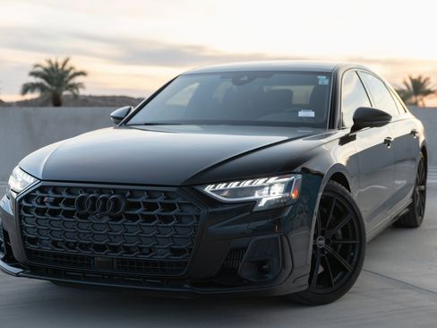 Used 2024 Audi S8 image 3