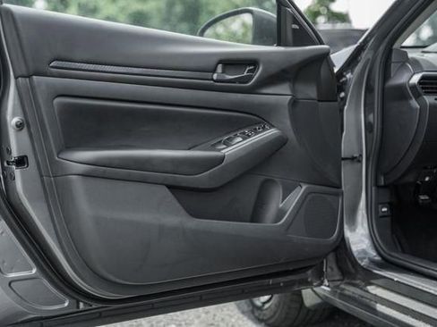 New 2025 Nissan Altima 2.5 S image 31