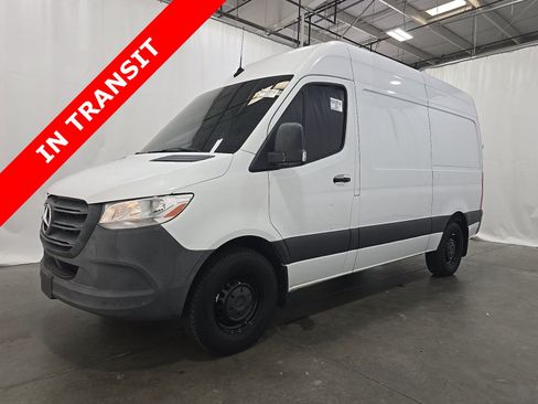 Used 2022 Mercedes-Benz Sprinter 2500 w/ Acoustic Package image 1