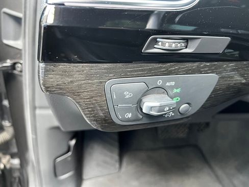 Used 2019 Audi Q7 3.0T Premium Plus w/ Premium Plus Package AWD/4WD image 33