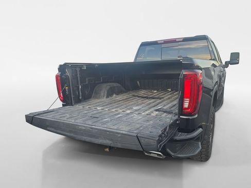 Used 2025 GMC Sierra 1500 AT4 w/ AT4 Premium Package image 23