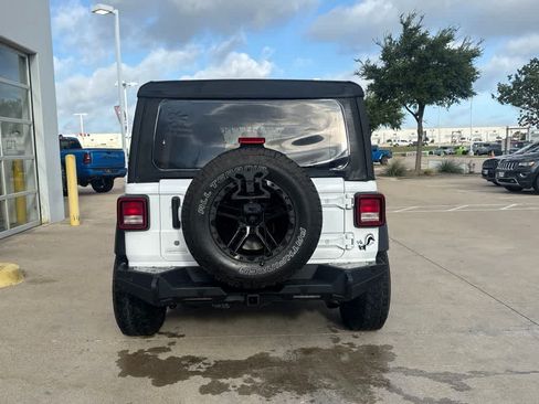 Used 2019 Jeep Wrangler Unlimited Sport S AWD/4WD image 5
