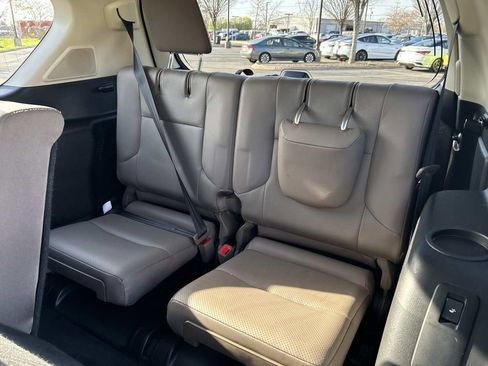 Used 2020 Lexus GX 460 Luxury w/ Accessory Package image 21