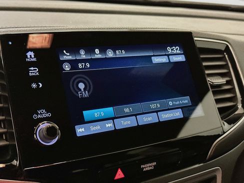 Used 2023 Honda Passport EX-L image 21