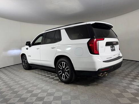 Used 2024 GMC Yukon AT4 w/ AT4 Premium Plus Package AWD/4WD image 9
