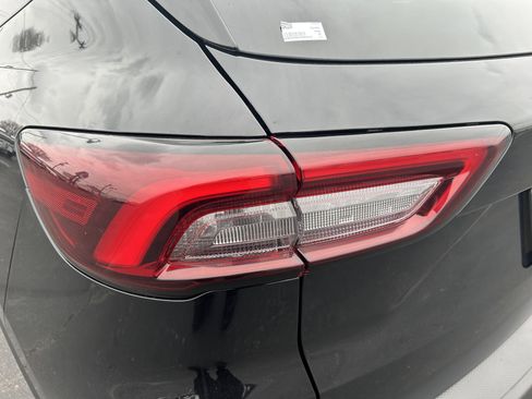 Used 2025 Ford Escape ST-Line image 28