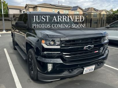 Used 2017 Chevrolet Silverado 1500 LTZ Z71 w/ Midnight Edition