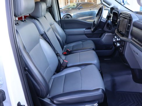 Used 2021 Ford F150 Lariat w/ Equipment Group 501A Mid image 35