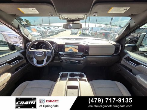 Used 2024 GMC Sierra 2500 SLE w/ SLE Value Package; AWD/4WD image 24