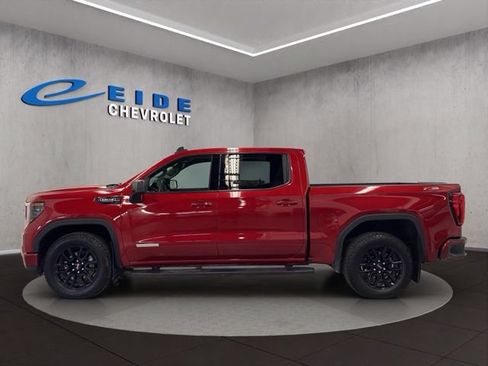 Used 2024 GMC Sierra 1500 Elevation w/ LPO, Elevation Black Package AWD/4WD image 11
