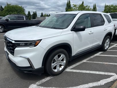 Used 2023 Honda Pilot LX
