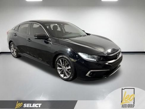 Used 2019 Honda Civic EX image 4
