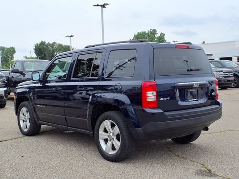 Used 2017 Jeep Patriot Latitude AWD/4WD image 7
