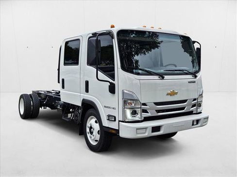 New 2025 Chevrolet Low Cab Forward 5500HG image 5