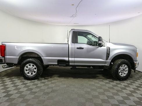 Used 2023 Ford F250 XLT image 12