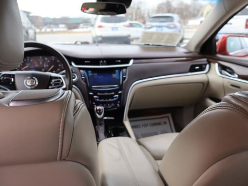 Used 2015 Cadillac XTS Premium image 28
