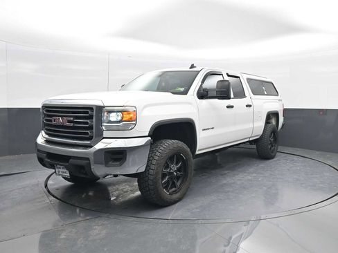 Used 2015 GMC Sierra 2500 4x4 Double Cab w/ Snow Plow Prep Package image 4