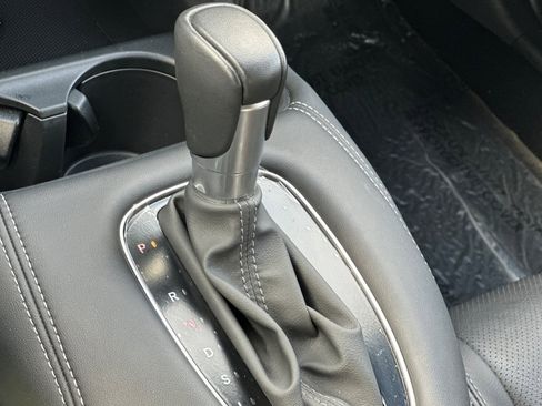 Certified 2026 Honda HR-V EX-L image 21