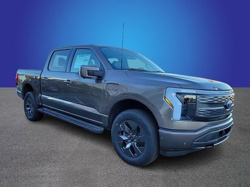 New 2023 Ford F150 Lightning Lariat image 2