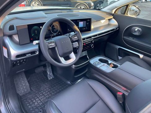 Used 2026 Hyundai Ioniq 9 Limited image 7