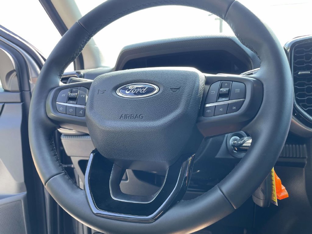 Used 2025 Ford Ranger XLT w/ Equipment Group 301A High AWD/4WD image 27