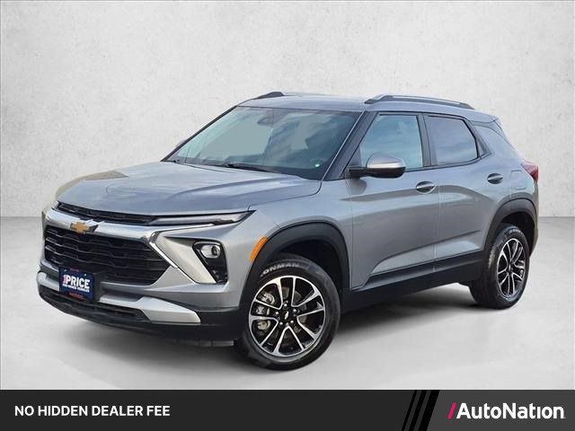 Used 2025 Chevrolet TrailBlazer LT AWD/4WD image 1