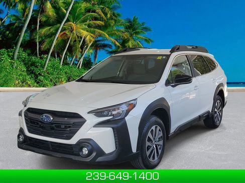 Used 2023 Subaru Outback Premium AWD/4WD image 1
