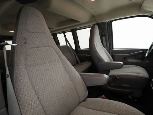 Used 2024 Chevrolet Express 3500 LT w/ LT Preferred Equipment Group image 20