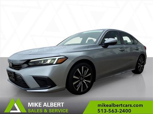 Used 2022 Honda Civic EX image 3