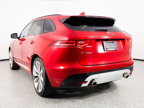Used 2017 Jaguar F-PACE S image 8