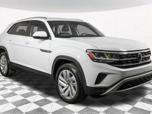 Used 2023 Volkswagen Atlas Cross Sport SE AWD/4WD image 12