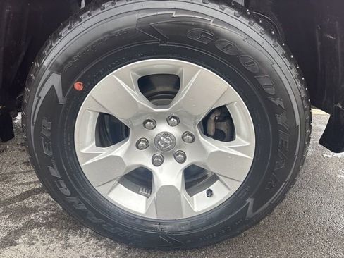 Used 2025 RAM 1500 Big Horn image 7